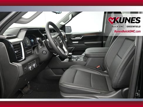 New 2026 GMC Sierra 1500 Denali w/ Denali Reserve Package image 18
