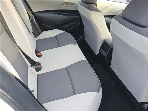 Used 2024 Toyota Corolla LE FWD image 18