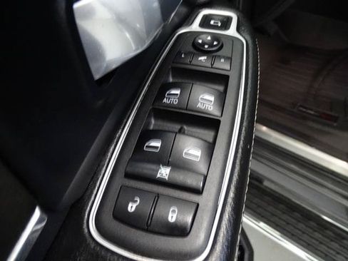 Certified 2022 RAM 2500 Laramie AWD/4WD image 10