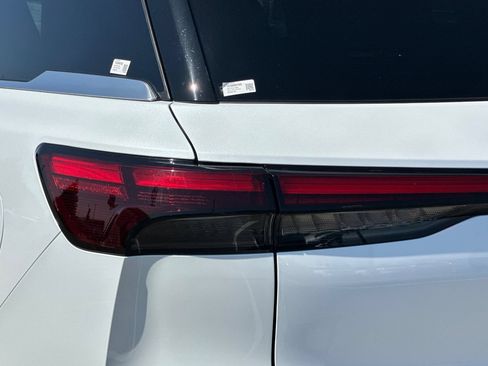 Certified 2026 INFINITI QX60 Pure w/ Family Package AWD/4WD image 47