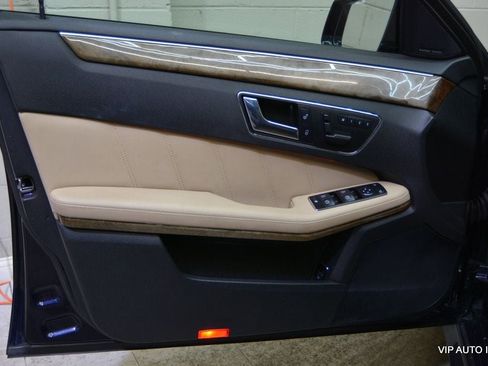 Used 2010 Mercedes-Benz E 350 E350 4MATIC image 7