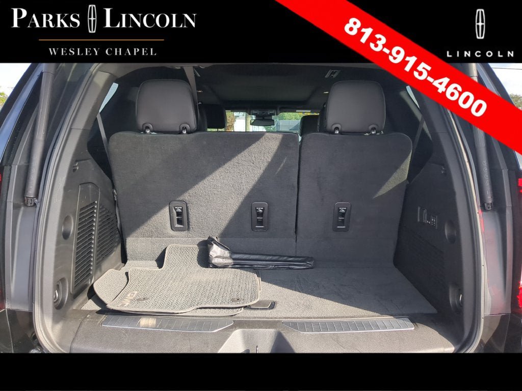 Used 2023 GMC Yukon Denali AWD/4WD image 8