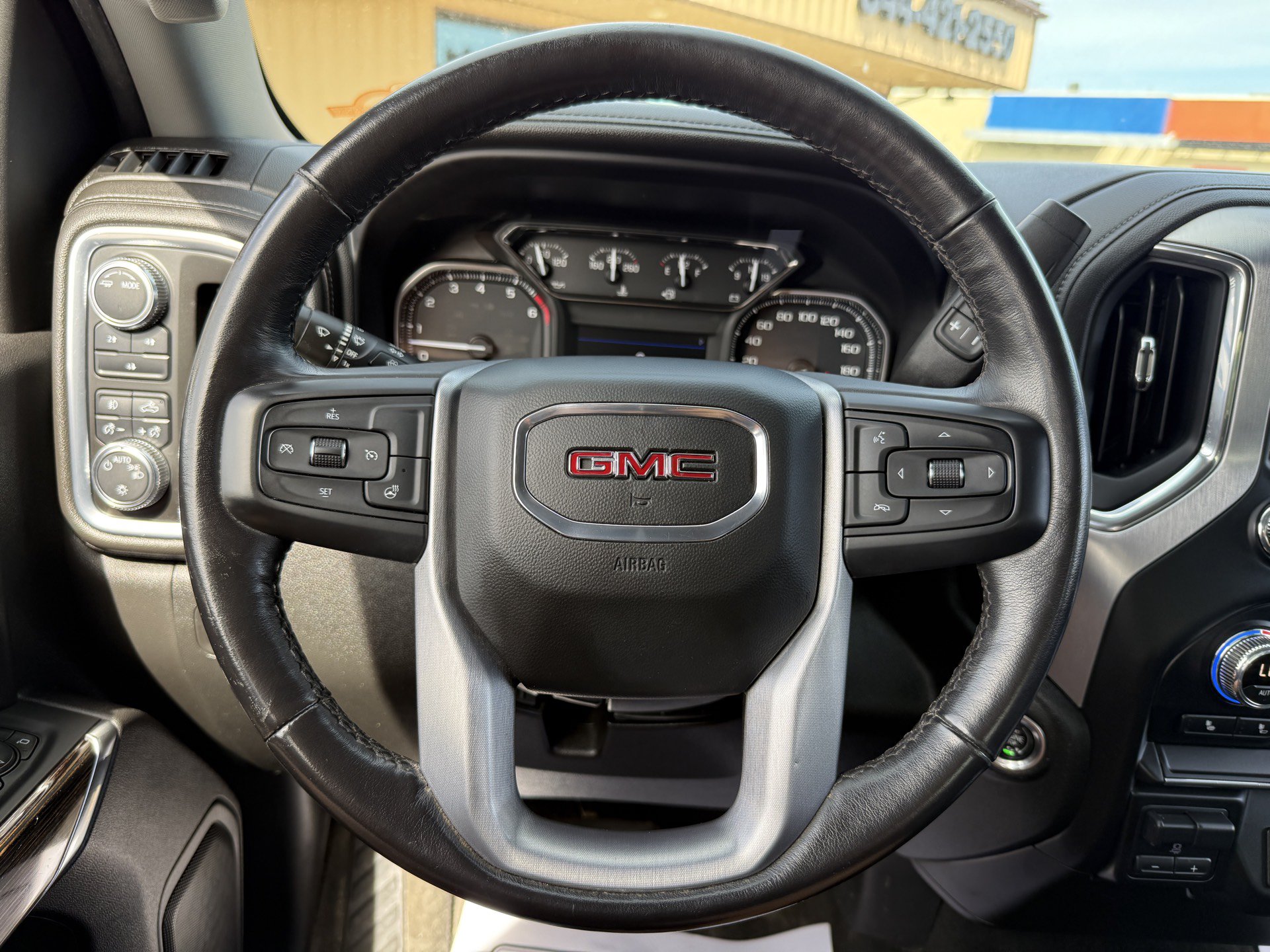 Used 2022 GMC Sierra 2500 SLE w/ SLE Convenience Package AWD/4WD image 17
