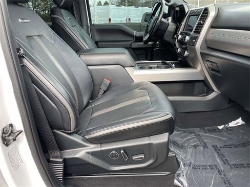 Certified 2019 Ford F350 Platinum w/ Platinum Ultimate Package image 30