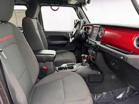 Used 2018 Jeep Wrangler Unlimited Rubicon image 15
