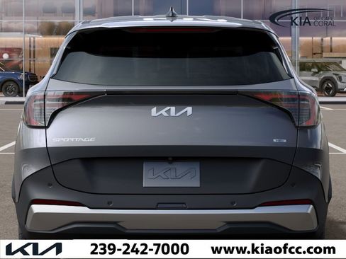 New 2026 Kia Sportage LX image 13