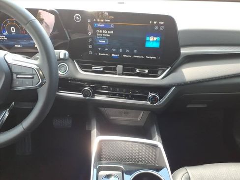 Used 2026 Chevrolet Equinox LT w/ Midnight Edition AWD/4WD image 30