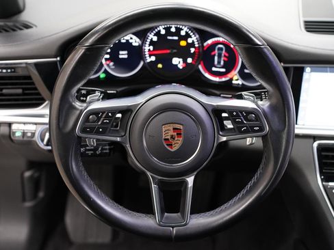 Used 2019 Porsche Panamera 4 Executive image 12