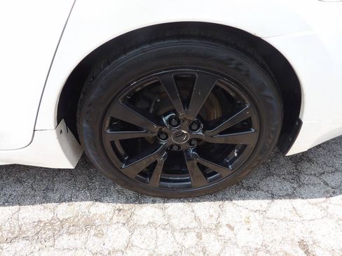 Used 2016 Nissan Maxima 3.5 SL FWD image 6