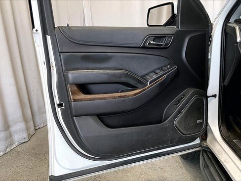 Used 2016 Chevrolet Tahoe LT image 21