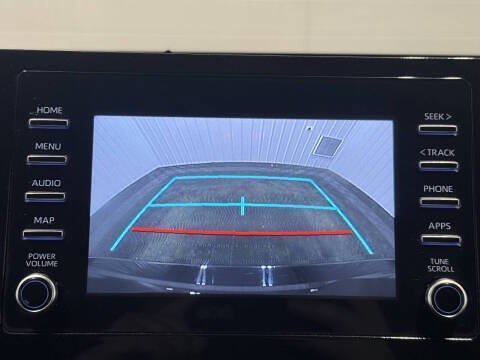 Used 2024 Toyota Camry SE FWD image 8