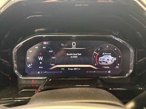 New 2026 GMC Sierra 1500 SLE image 8