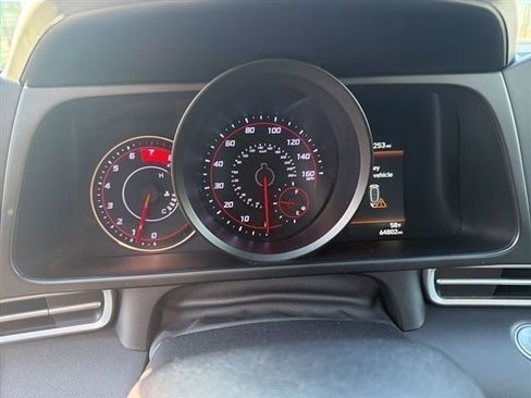 Used 2022 Hyundai Elantra SEL image 15