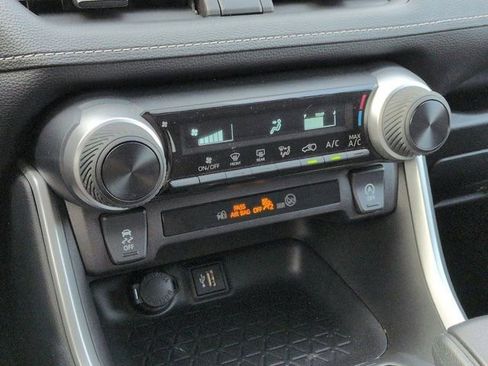 Certified 2025 Toyota RAV4 LE FWD image 13