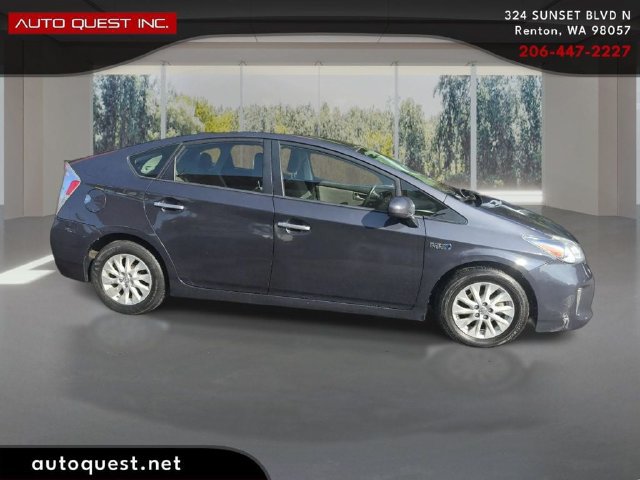 Used 2014 Toyota Prius Prime Plug-In Hybrid FWD image 4