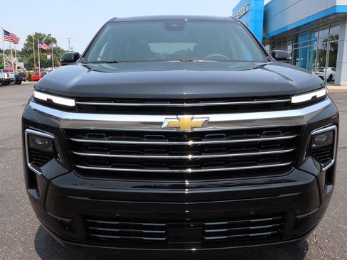 New 2026 Chevrolet Traverse High Country w/ LPO, Floor Liner Package AWD/4WD image 35
