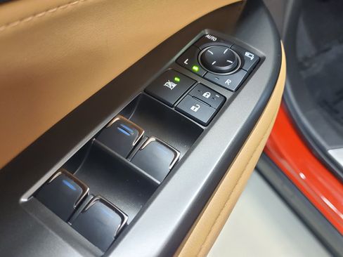Used 2025 Lexus NX 250 FWD w/ Accessory Package (Z1) image 22