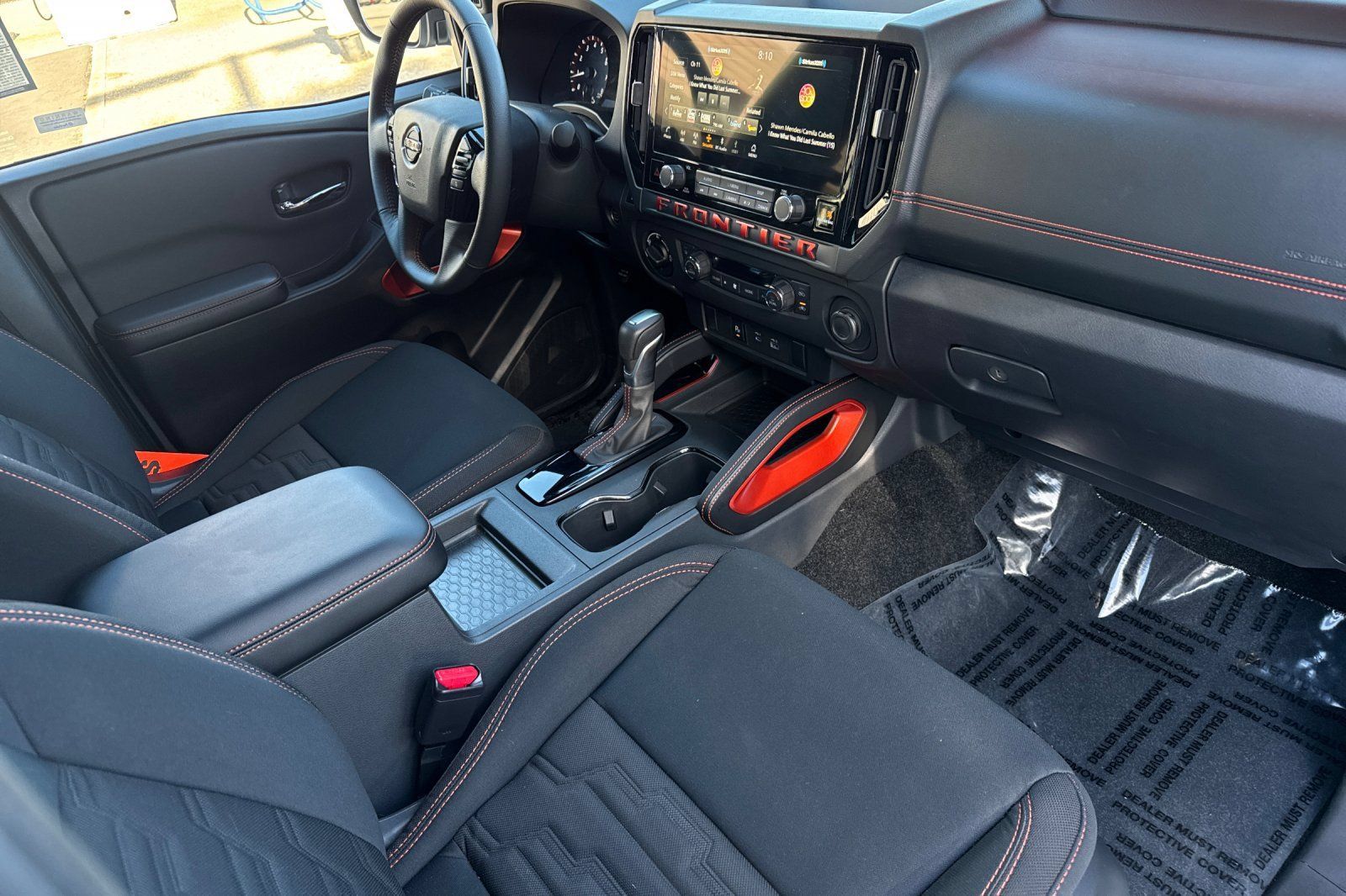 Used 2025 Nissan Frontier PRO-4X w/ Tow Package AWD/4WD image 17
