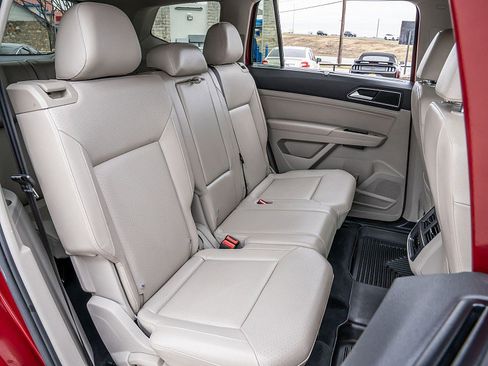 Used 2018 Volkswagen Atlas SE image 22