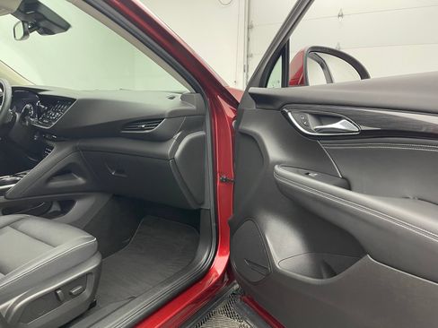 Used 2023 Buick Envision Essence AWD/4WD image 31