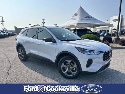 Certified 2025 Ford Escape ST-Line AWD/4WD image 2