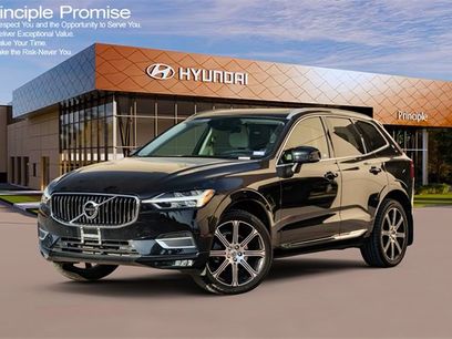 Used 2018 Volvo XC60 T5 Inscription w/ Convenience Package