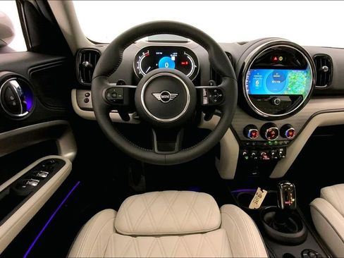 Certified 2024 MINI Cooper Countryman S AWD/4WD image 4