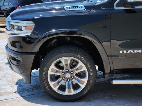 Used 2022 RAM 1500 Limited w/ Off Road Group AWD/4WD image 9