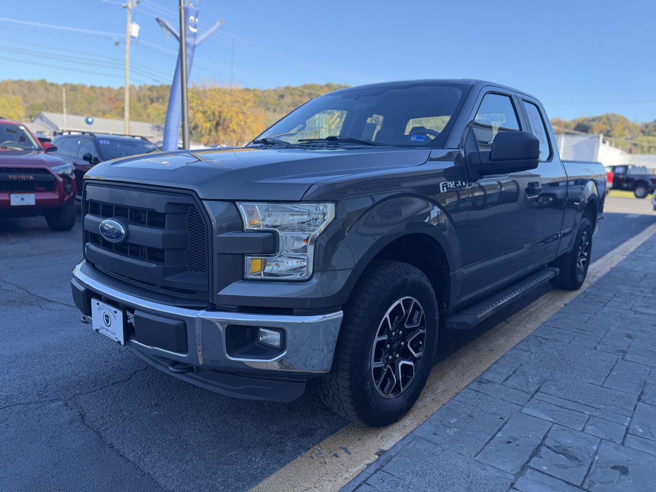 Used 2016 Ford F150 XL w/ Equipment Group 101A Mid AWD/4WD image 4