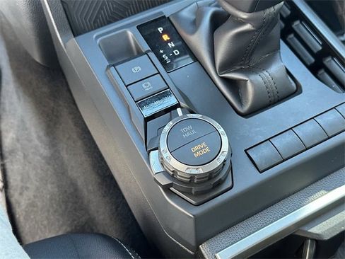 Certified 2025 Toyota Tacoma TRD Sport image 21