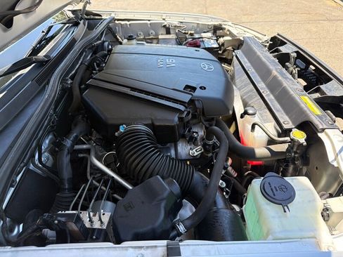 Used 2013 Toyota Tacoma PreRunner w/ TRD Off-Road Pkg RWD image 34
