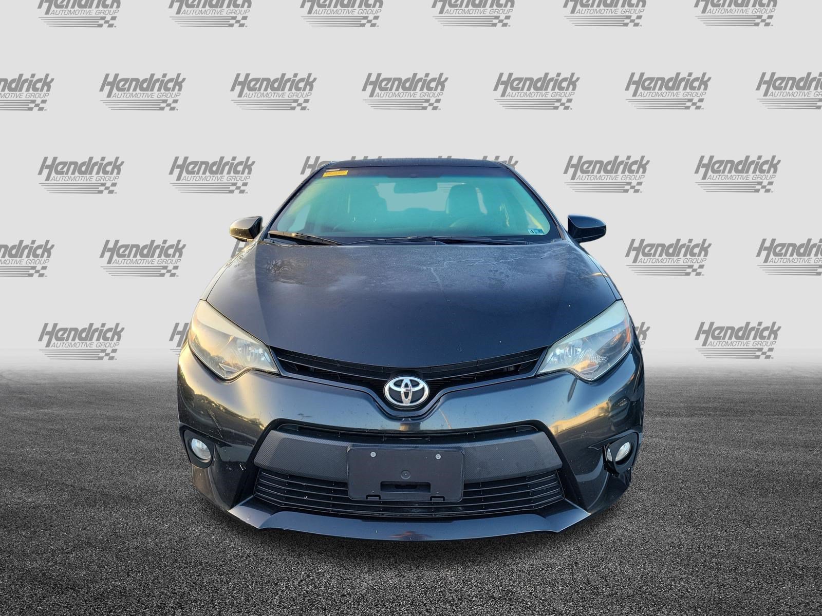 Used 2014 Toyota Corolla LE Premium w/ Driver Convenience Package FWD image 3