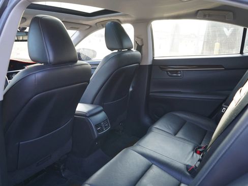 Used 2014 Lexus ES 350 FWD image 17