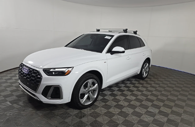 Used 2025 Audi Q5 2.0T Premium Plus w/ Premium Plus Package AWD/4WD image 1