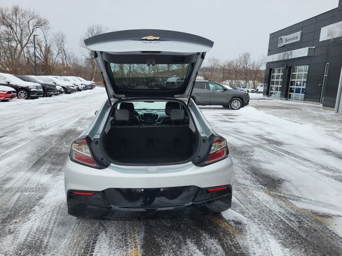 Used 2018 Chevrolet Volt Premier image 13