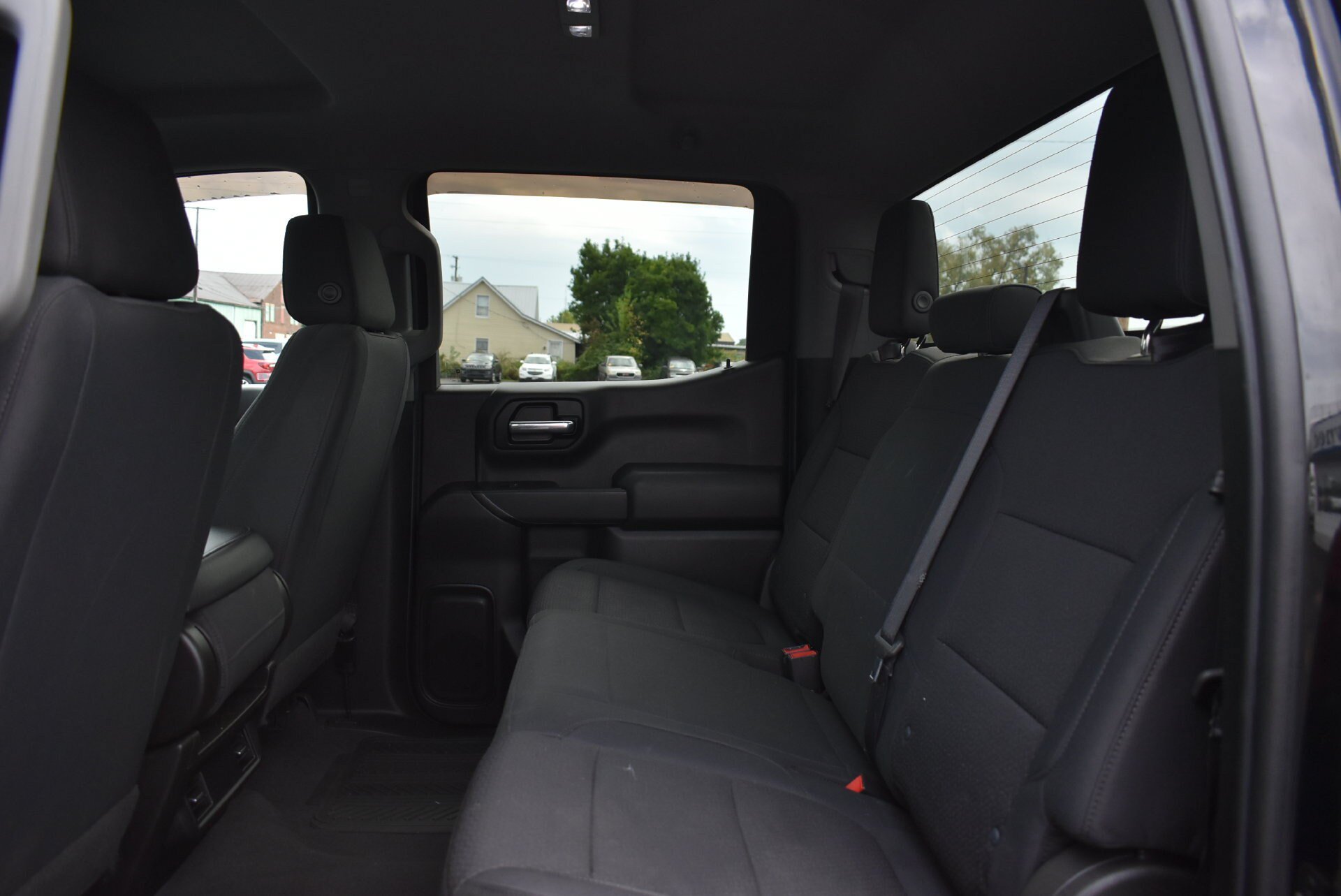Used 2019 Chevrolet Silverado 1500 Custom Trail Boss w/ Custom Convenience Package AWD/4WD image 14