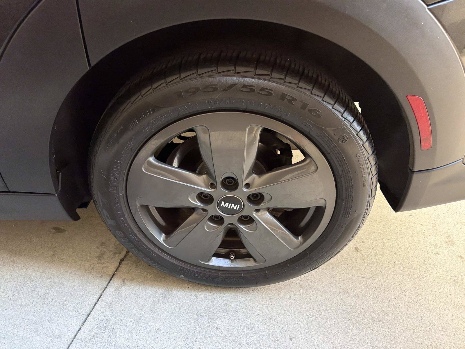 Used 2024 MINI Cooper S FWD image 7