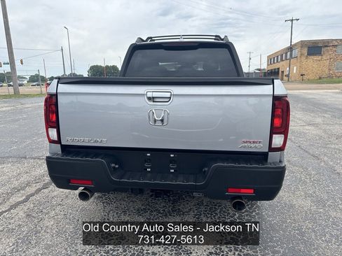 Used 2021 Honda Ridgeline Sport image 7