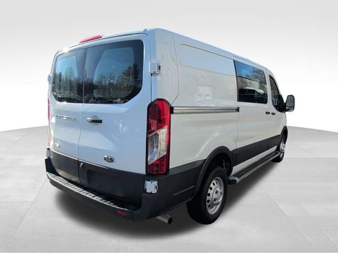 Used 2024 Ford Transit 250 Low Roof AWD w/ Exterior Upgrade Package image 5