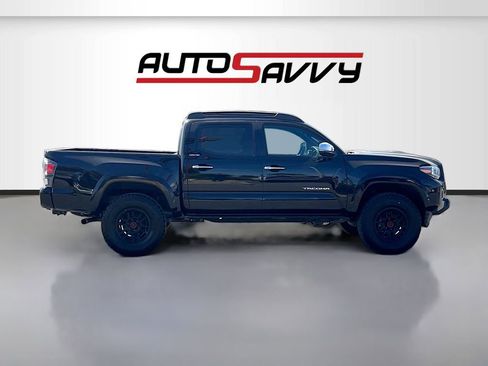 Used 2021 Toyota Tacoma Limited AWD/4WD image 8