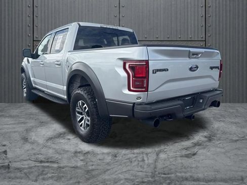 Used 2017 Ford F150 Raptor w/ Equipment Group 802A Luxury AWD/4WD image 5