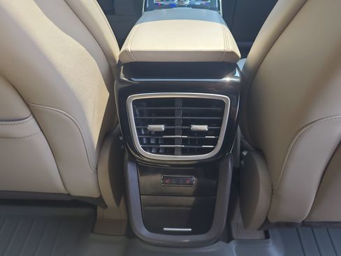 Used 2022 Lincoln Nautilus Reserve w/ Equipment Group 201A FWD image 22