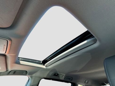 Used 2024 Honda Odyssey EX-L image 21