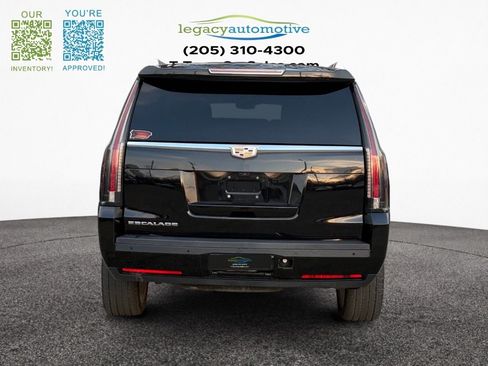 Used 2017 Cadillac Escalade Luxury image 13