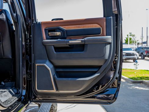 Used 2024 RAM 2500 Limited w/ Safety Group image 40