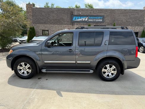 Used 2012 Nissan Pathfinder Silver AWD/4WD image 8
