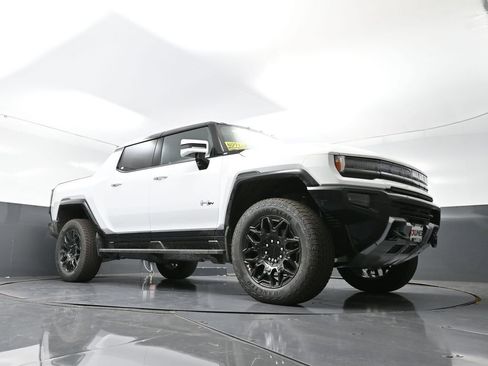 New 2025 GMC Hummer EV 2X image 47