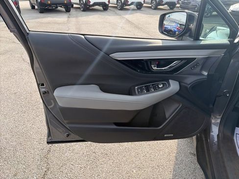 Used 2025 Subaru Outback Limited w/ Popular Package #2 image 20