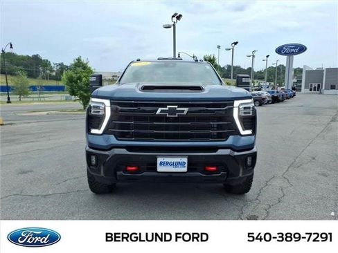 Used 2025 Chevrolet Silverado 2500 LT w/ Trail Boss Package AWD/4WD image 10