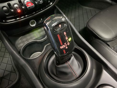Used 2020 MINI Cooper Clubman S w/ Premium Package image 25